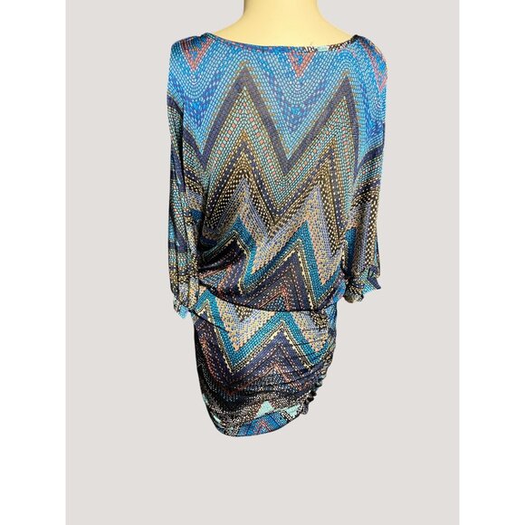 Soprano Dress Size Medium Bodycon Multicolor Chevron Print Cold Shoulder - Picture 7 of 7
